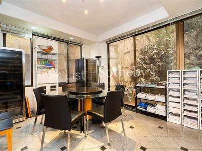 Apartment &middot; For sale &middot; 3 bedrooms