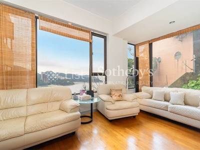 Apartment &middot; For sale &middot; 3 bedrooms