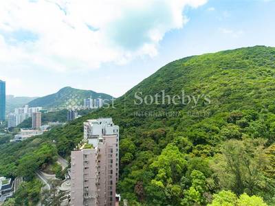 Apartment &middot; For sale &middot; 6 bedrooms