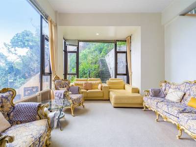 Apartment &middot; For sale &middot; 3 bedrooms