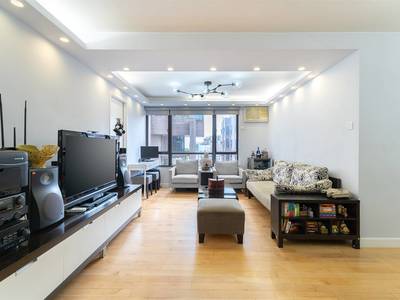 House &middot; For sale &middot; 4 bedrooms