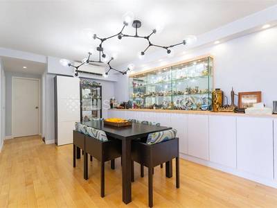 House &middot; For sale &middot; 4 bedrooms